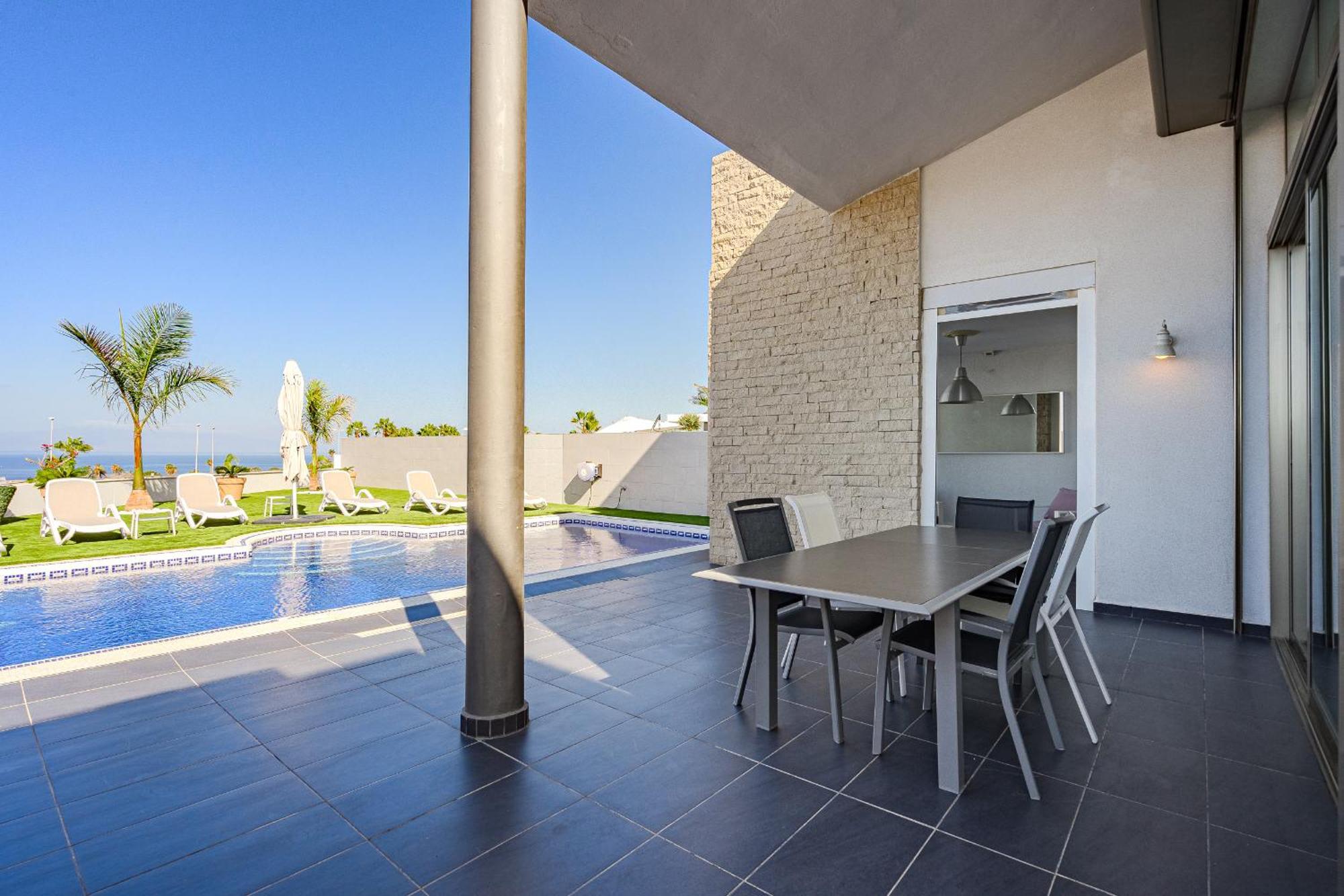 Villa Elisabetta, Luxury Villa With Heated Pool Ocean View In Adeje, Tenerife Costa Adeje  Extérieur photo